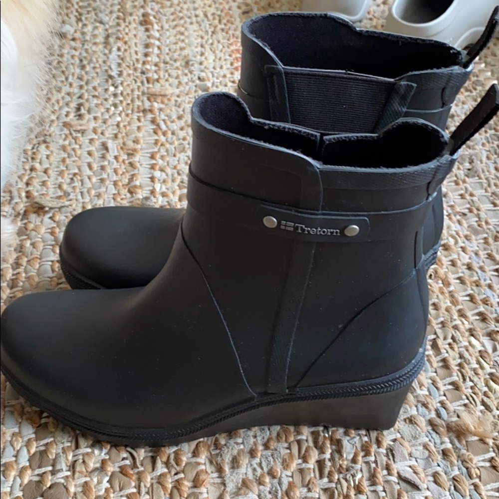 Rubber boots